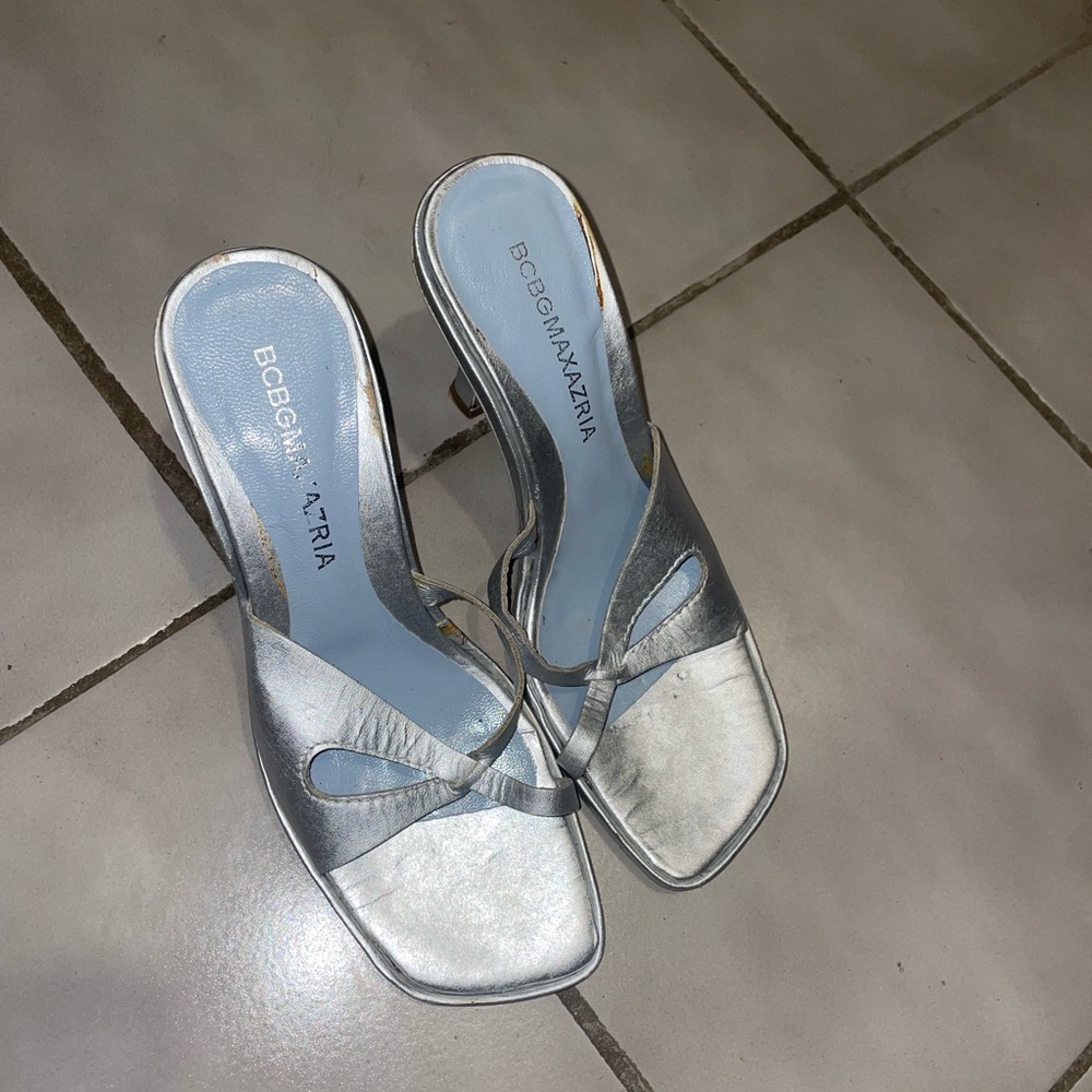 BCBG Heel 7W